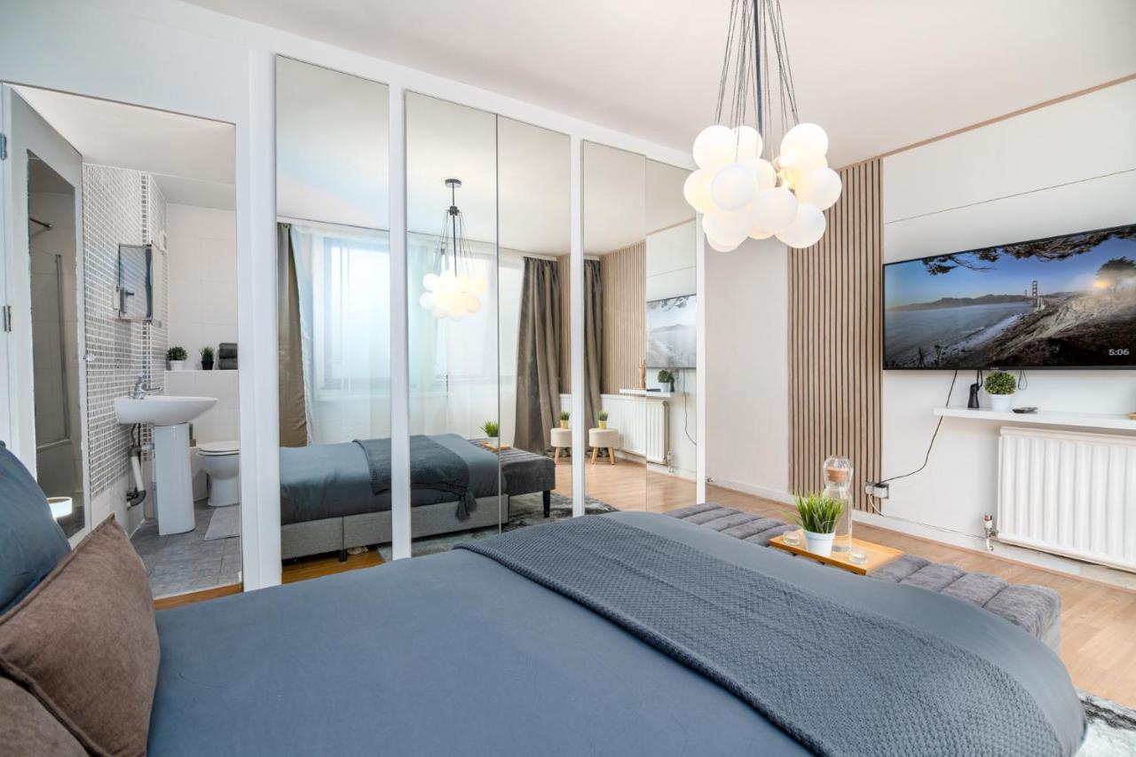 Charming Gem Ii 2bd 2ba Retreat * Londra